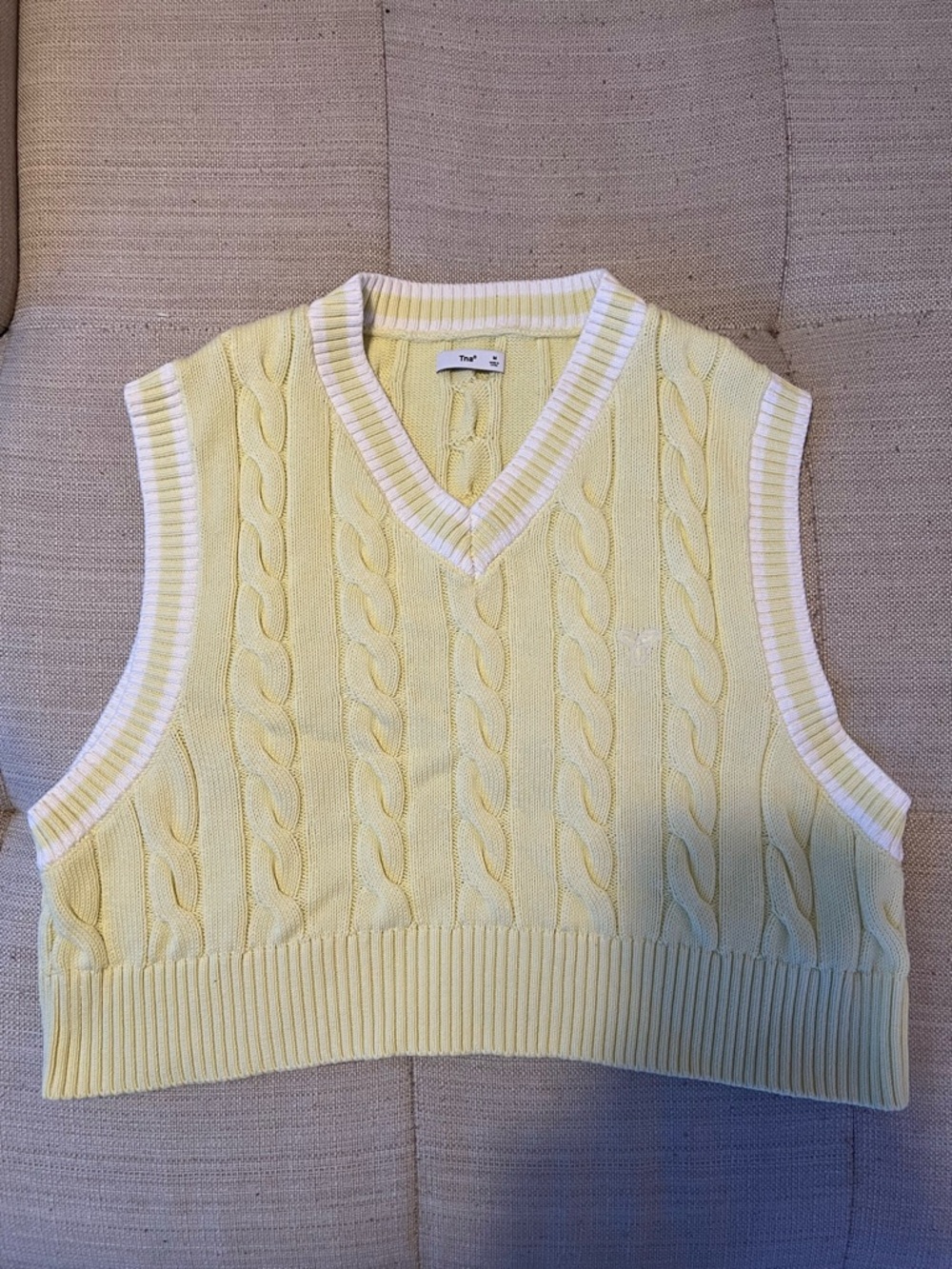Aritzia TNA Yellow Cable-Knit Sweater Vest M